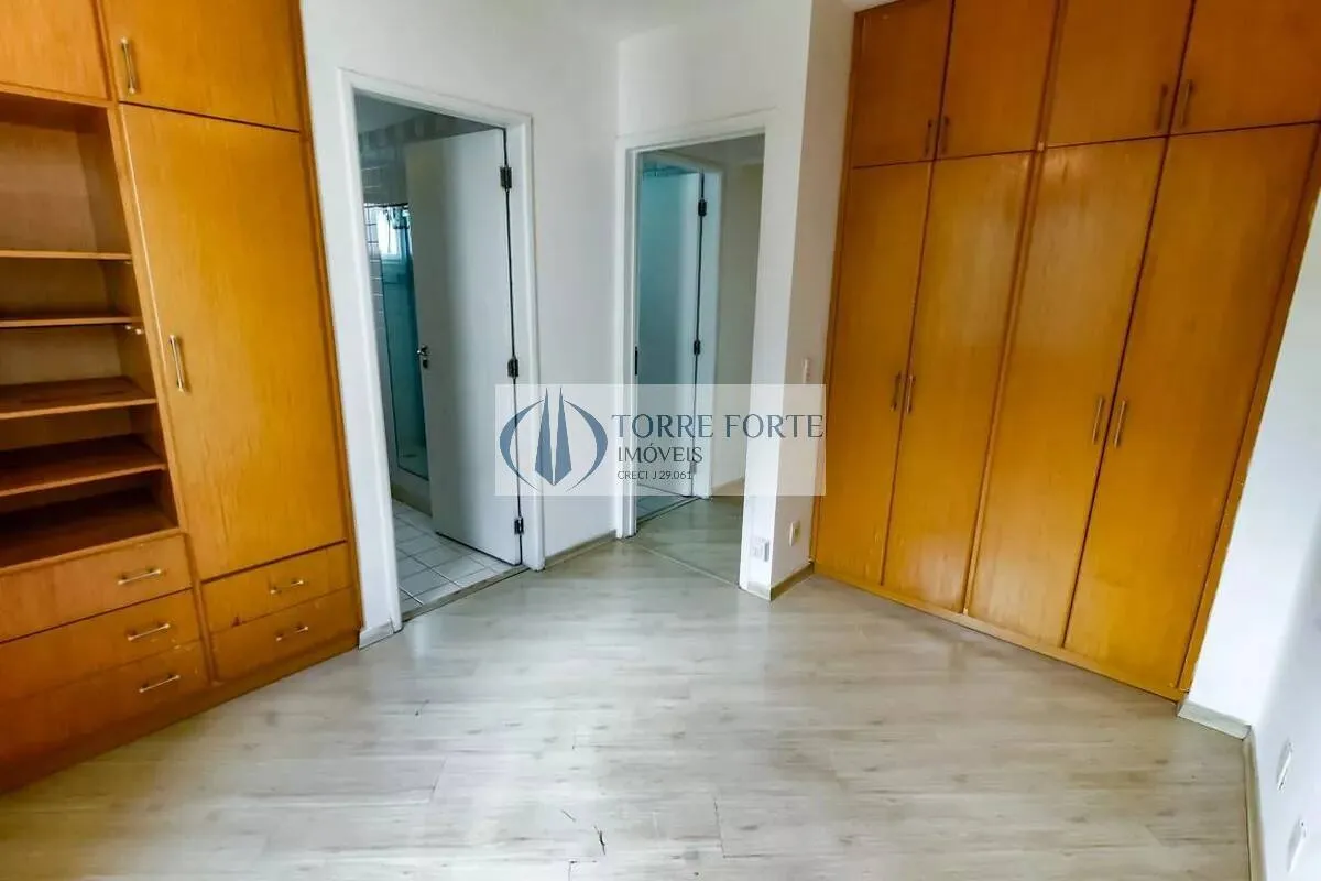 Imagem Ótimo apartamento, 3 dormitórios 1 suíte 2 vagas de garagem, na Vl. Andrade