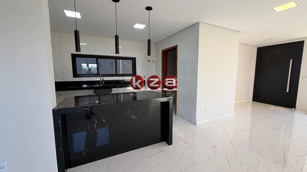 Imagem Imperdível Casa em Condomínio à Venda em Valinhos-SP - Condomínio Villa do Sol, 3 Suítes, 2 Salas 240m²