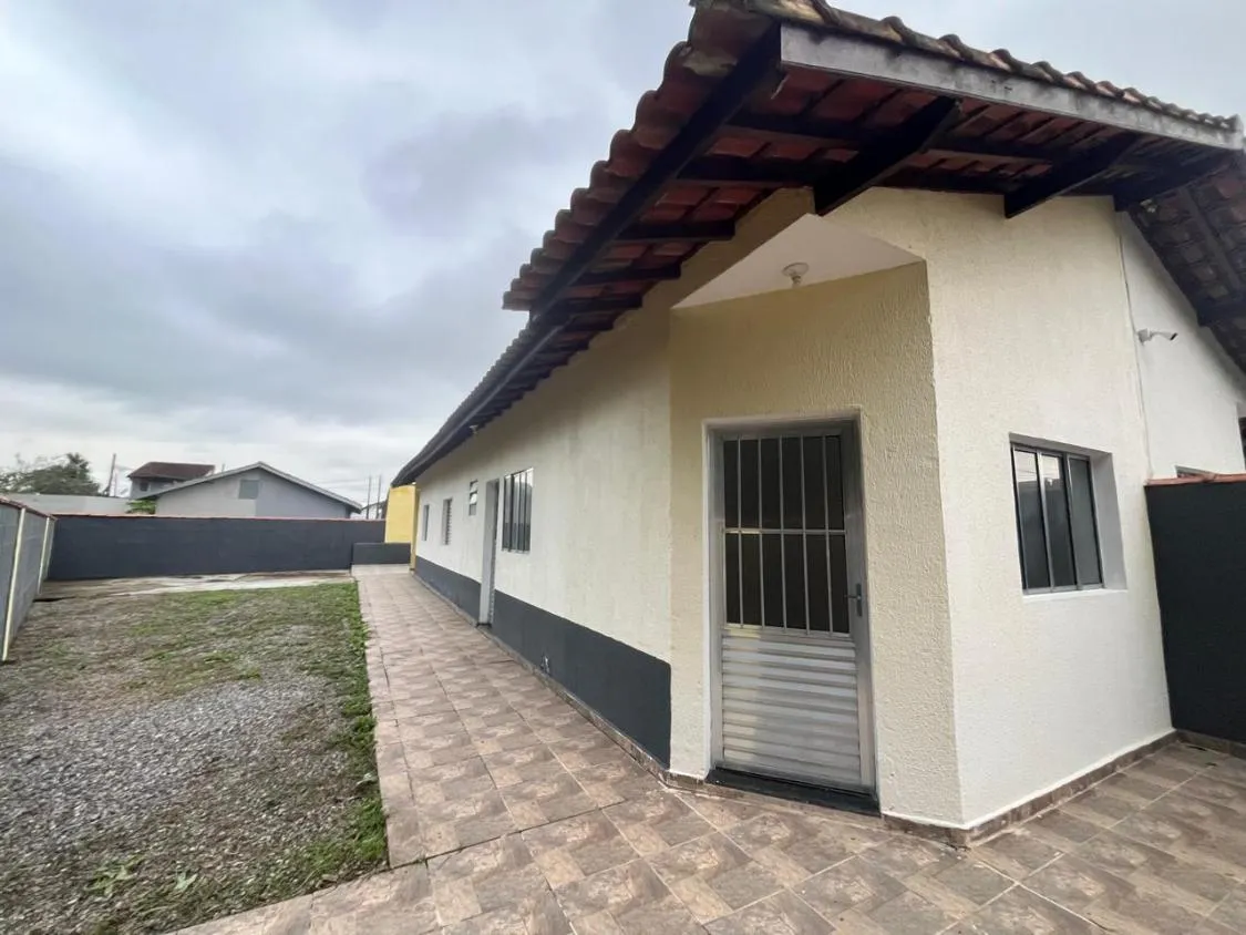 Imagem CASA 2 DORM SENDO 1 SUITE LADO PISTA À VISTA NOSSA SENHORA DO SION ITANHAEM