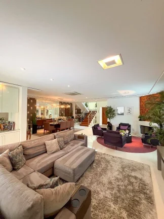 Imagem Casa com 4 quartos à venda, 510 m² por R$ 4.800.000 - Alphaville 04 - Santana de Parnaíba/SP