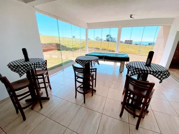 Imagem Magnífica casa a venda no condomínio Riviera de Santa Cristina XIII - SETOR MARINA