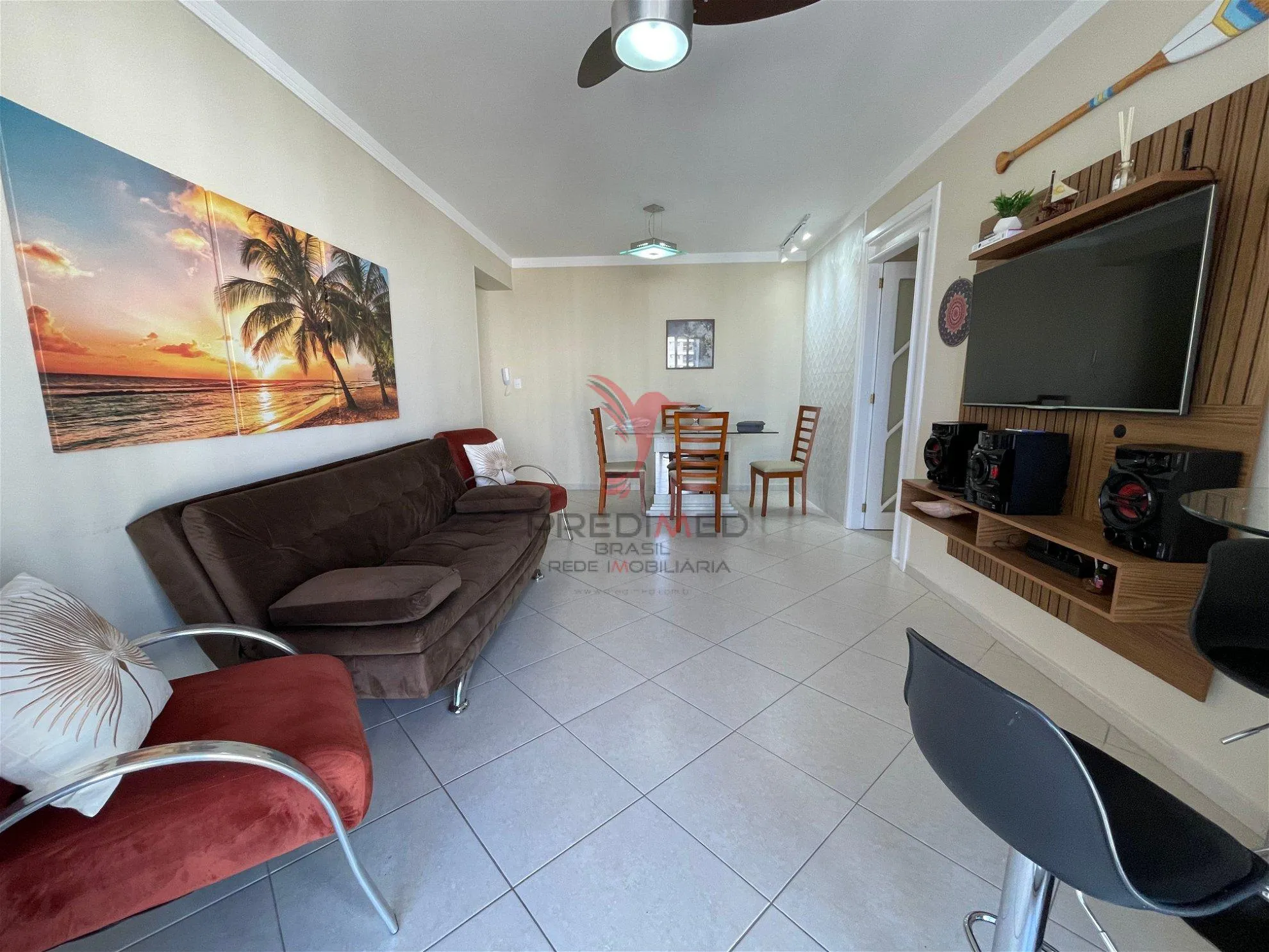 Imagem Apartamento localizado no CENTRO de Balneário Camboriú, a 350m do MAR!!