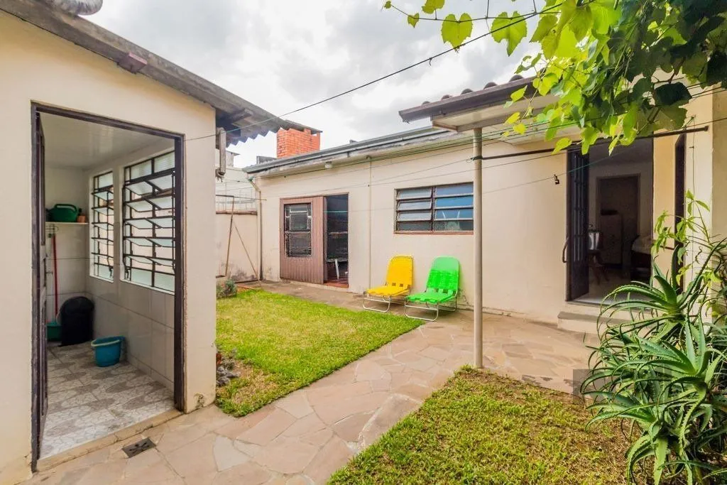 Imagem Casa 3 dormitórios no bairro Vila Jardim