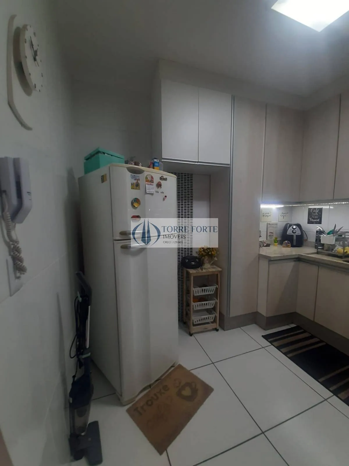 Imagem Sobrado em condominio cobertura com 3 suites 2 vagas na Vila Carrão.