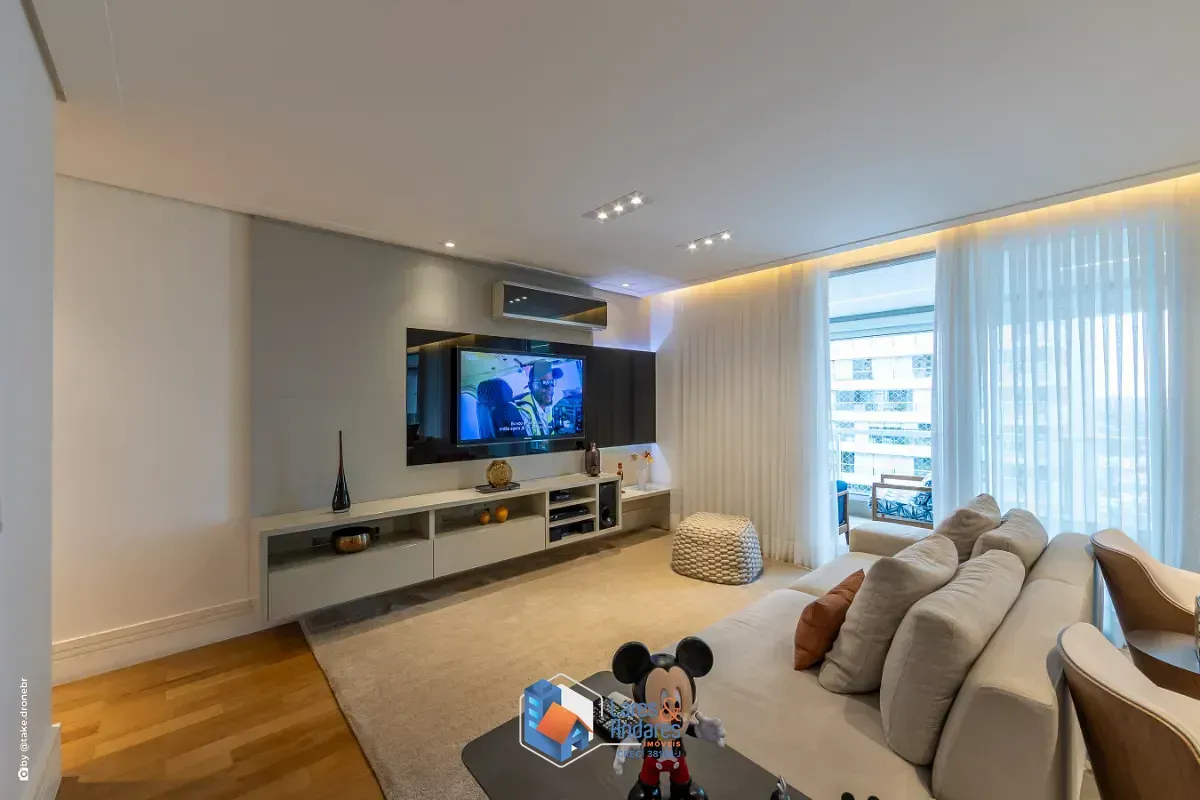 Imagem Apartamento para venda em Campo Belo com 3 quartos, sendo 3 suítes, 233m²