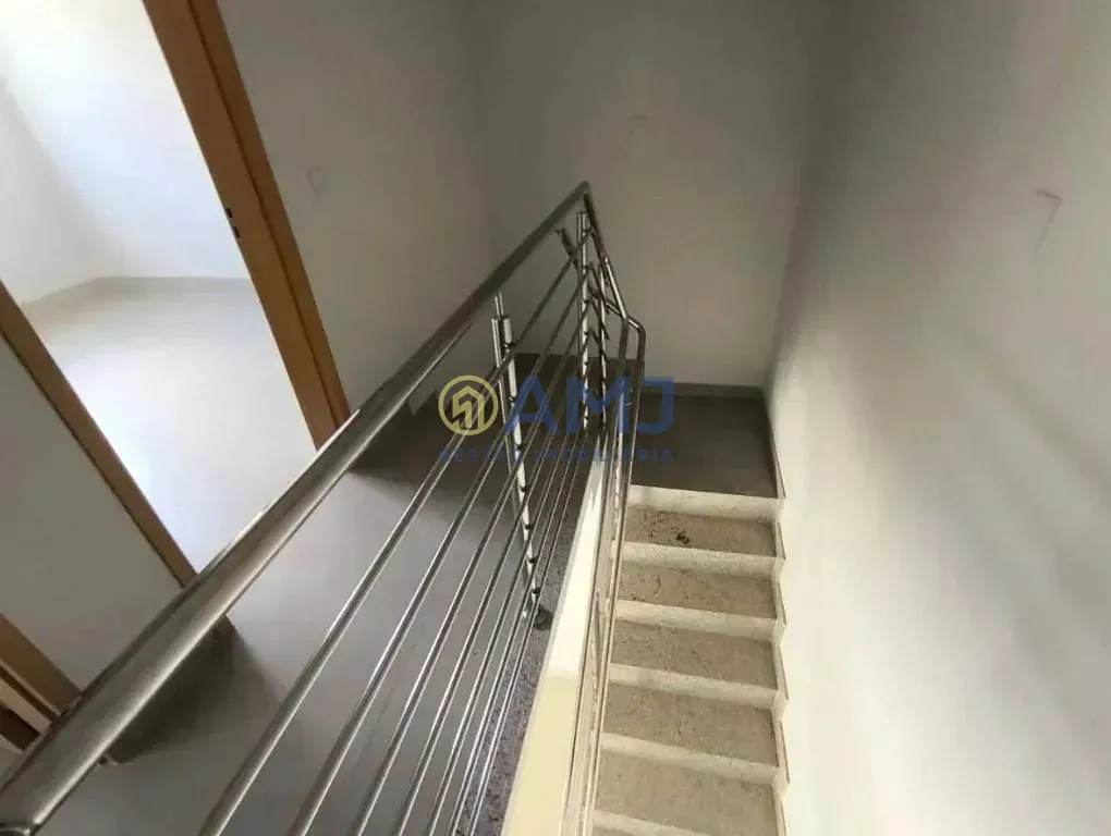 Imagem Sobrado com 3 suíte no Setor Jaó