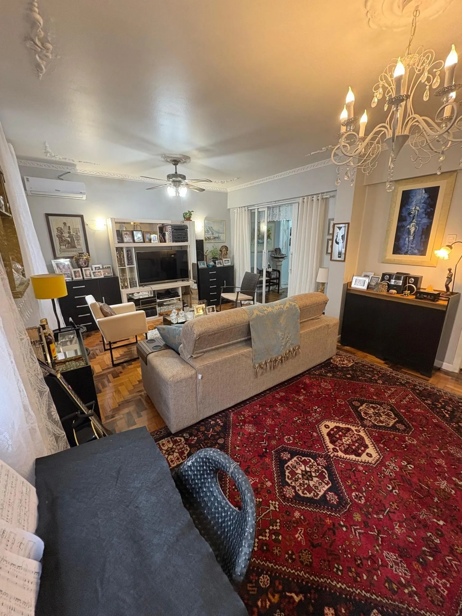Imagem Apartamento com vista para o Guaíba com 4 quartos, portaria e elevador no Centro Histórico