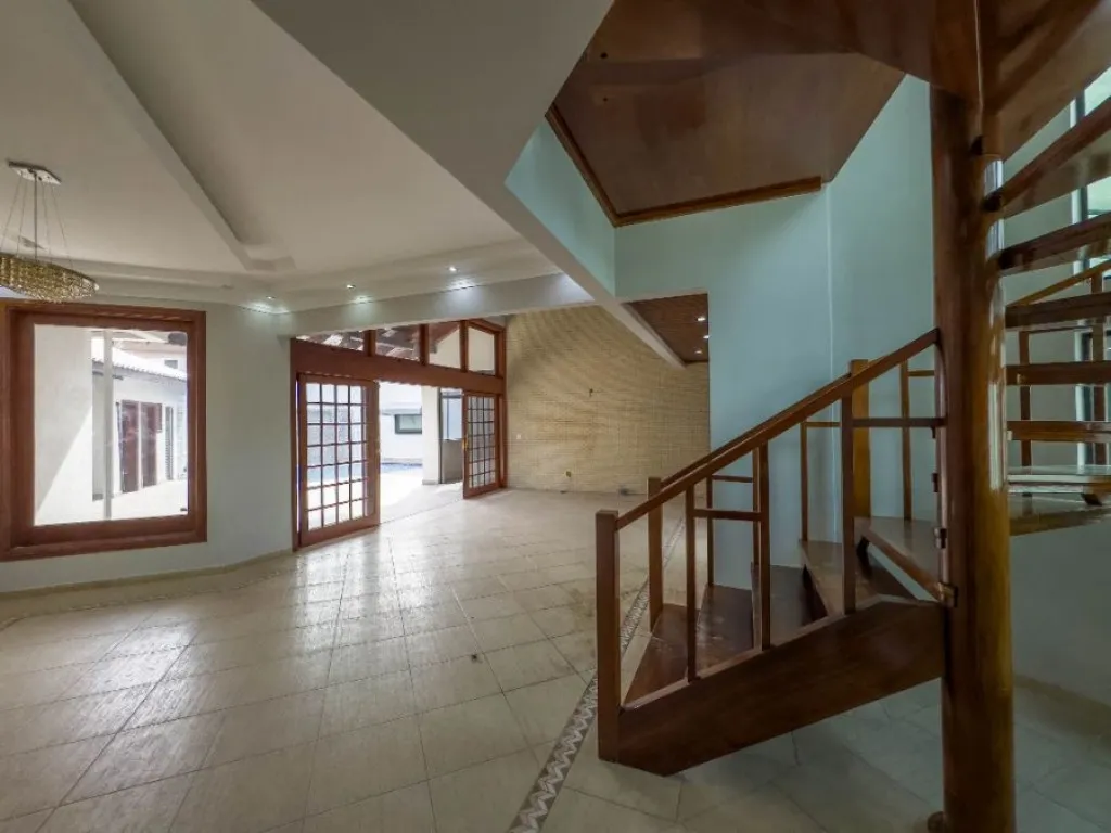 Imagem CASA COM 286,96 m² - CANTO DO FORTE - PRAIA GRANDE SP