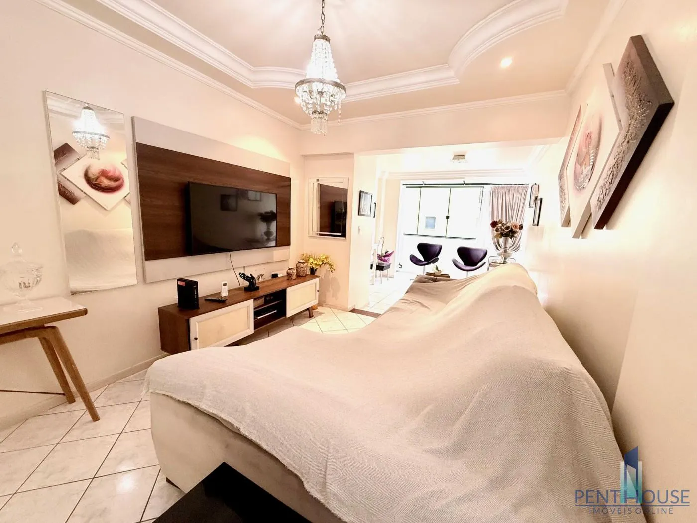Imagem Apartamento Zona Central para Venda em Balneário Camboriú, CENTRO, 2 dormitórios, 1 suíte, 2 banheiros, 1 vaga