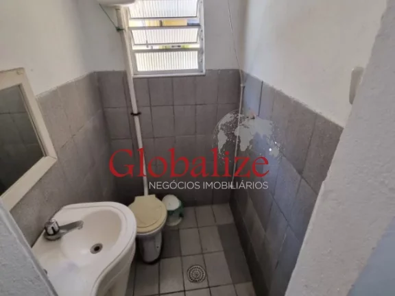 Imagem Casa com 2 dormitórios, 3 vagas de garagem no bairro Santa Maria em Santos no valor de R$380.000,00