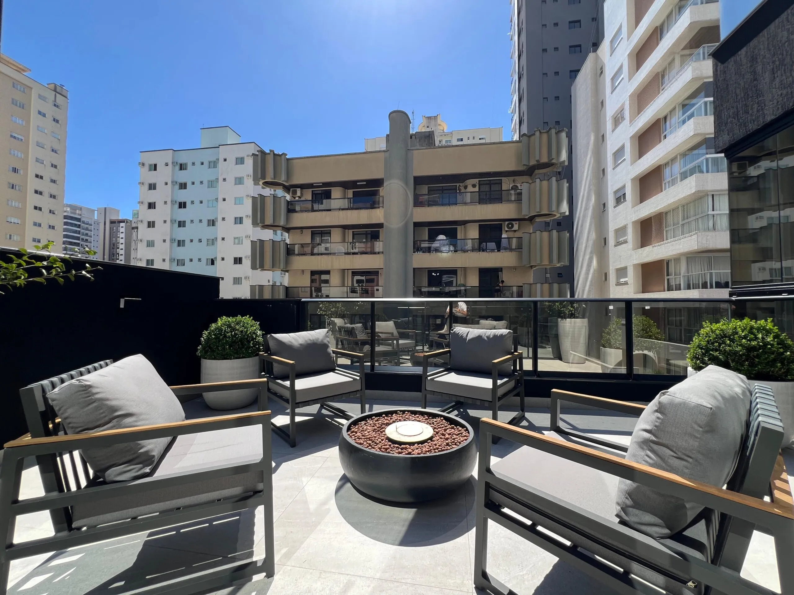 Imagem Apartamento com vista para o mar à venda com 129.31m2 por R$ 1.950.000,00