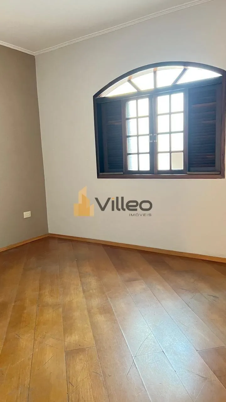 Imagem No coração da Vila Guaraciaba, esta residência une praticidade, privacidade e um espaço generoso...