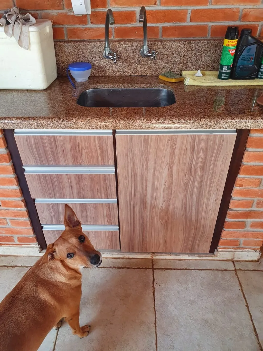 Imagem Casa à venda 2 Quartos, 1 Suite, 3 Vagas, 200M², Água Preta, Pindamonhangaba - SP