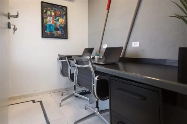 Imagem Conjunto Comercial à Venda em São Paulo-SP, Bairro Cerqueira César: 1 Sala, 2 Vagas, 62m²!