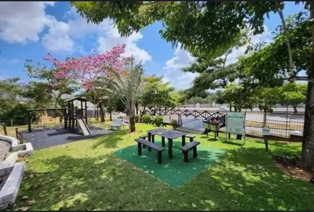 Imagem Apartamento com 2 Quartos à Venda, 45 m² em Emaús - Parnamirim