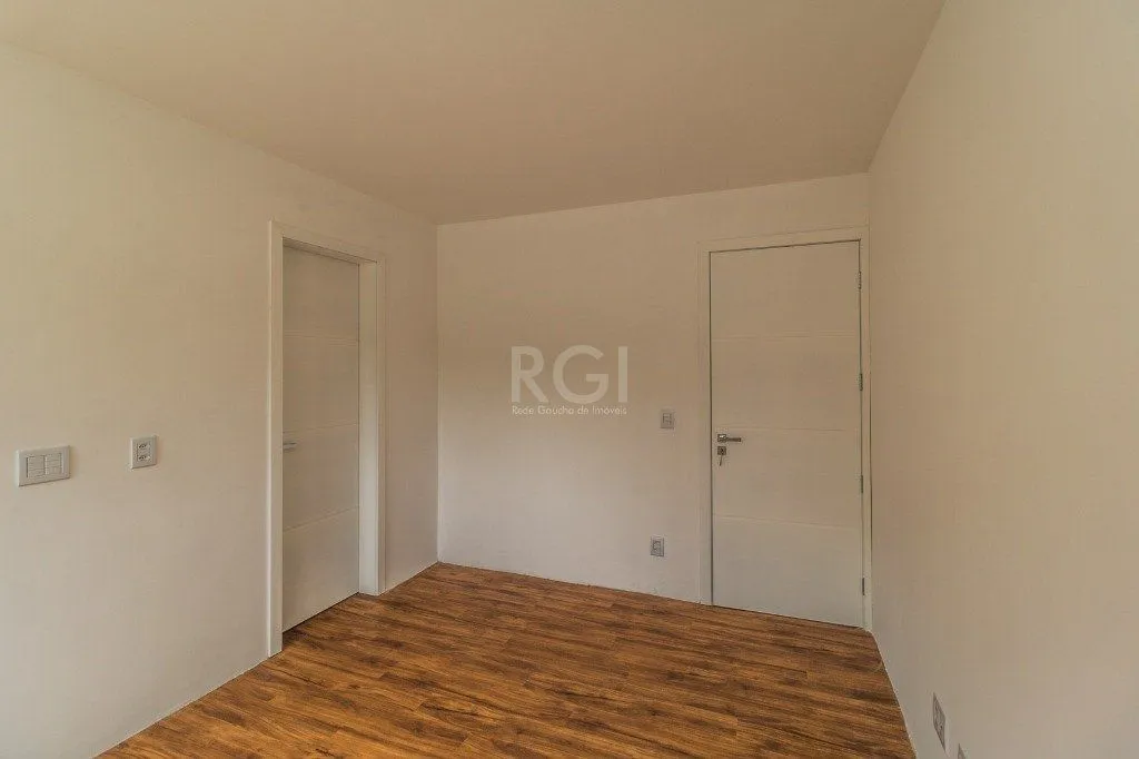 Imagem Casa Condominio para Venda - 197m², 3 dormitórios, sendo 3 suites, 4 vagas - Krahe