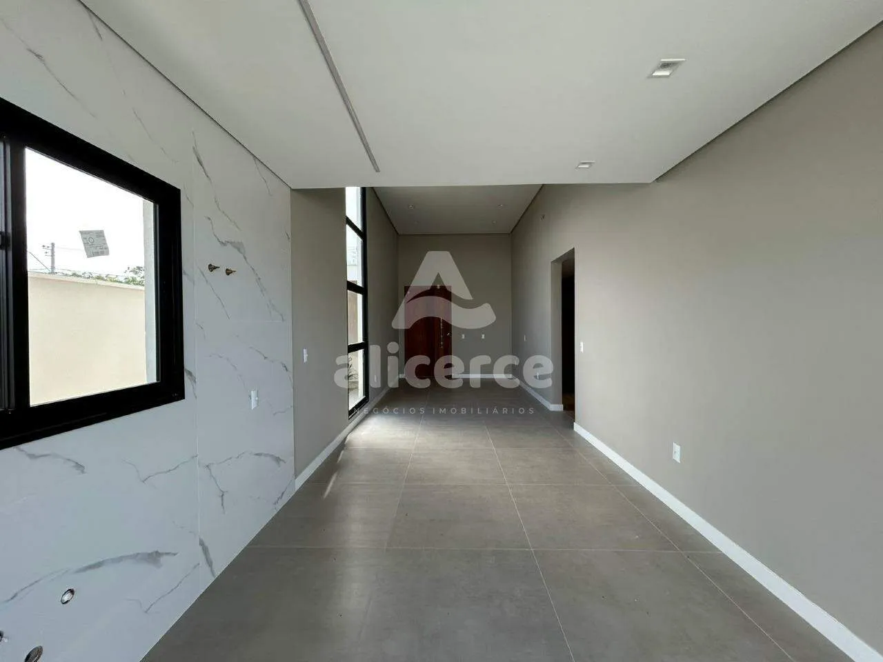 Imagem Casa à venda com 3 quartos 1 suíte, 127m² em Forquilhas São José