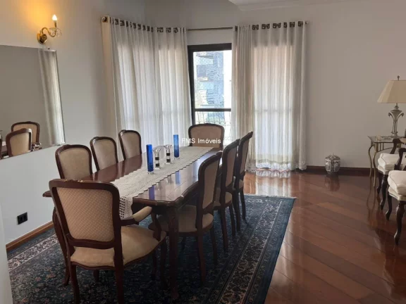 Foto do imóvel Apartamento à venda no Brooklin de 3 quartos, 1 suíte, 3 banheiros, 3 vagas, 260m².