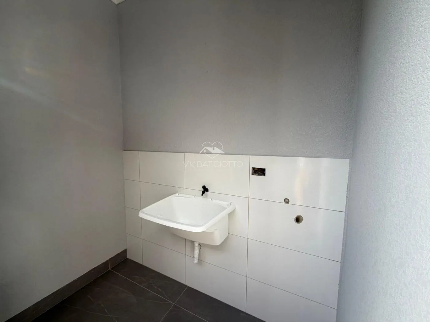 Imagem Casa para Venda em Maringá / PR no bairro Conjunto Residencial Ney Braga