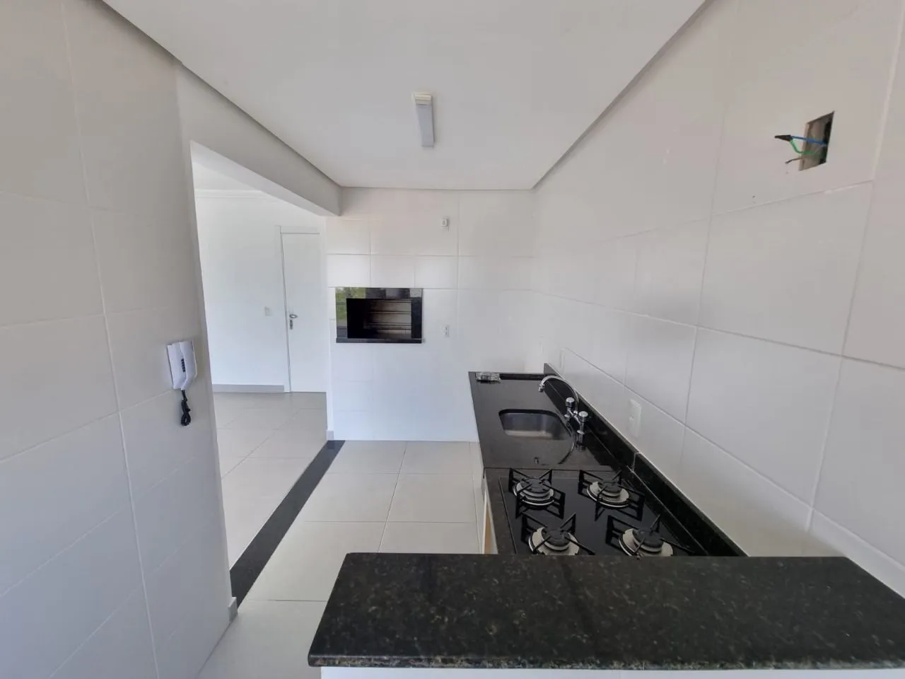Imagem Apartamento 02 Dormitórios Com Sacada Bairro Tristeza