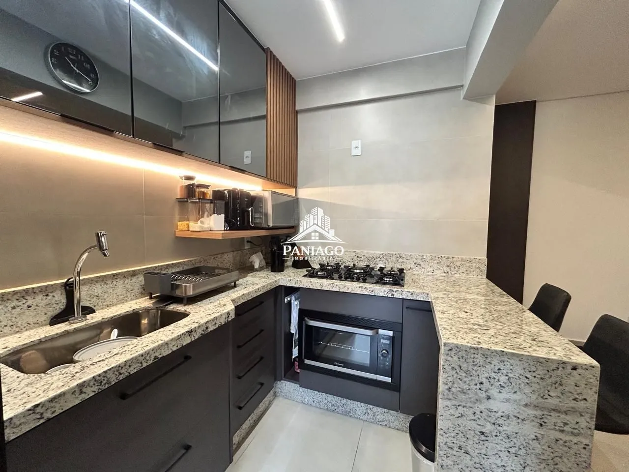 Imagem Apartamento Porteira Fechada com 2 Quartos para Alugar em Frente ao Shopping Pan