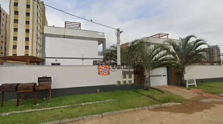 Foto do imóvel Sobrado triplex com 2 suítes à venda, 199 m² por R$ 675.000 - Massaguaçu - Caraguatatuba/SP
