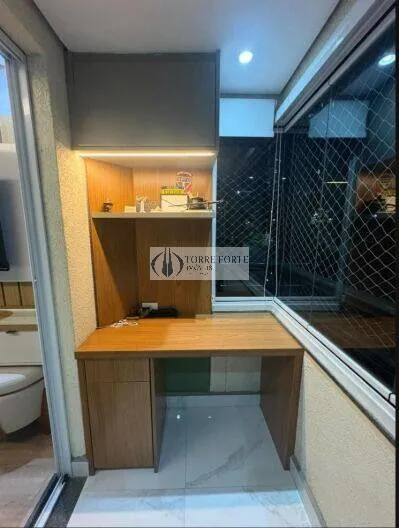 Imagem Apartamento com 2 dormitorios 1 vaga , varanda na Vila Carrão.