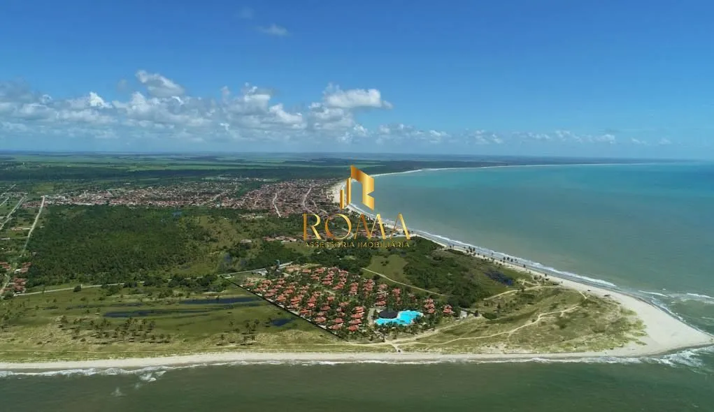 Imagem Terreno à Beira-Mar com 1.060 m² no Centro de Lucena