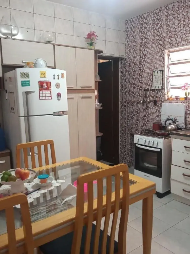 Imagem VENDO OU TROCO CASA NO BAIRRO JARDIM ELIANA - SP