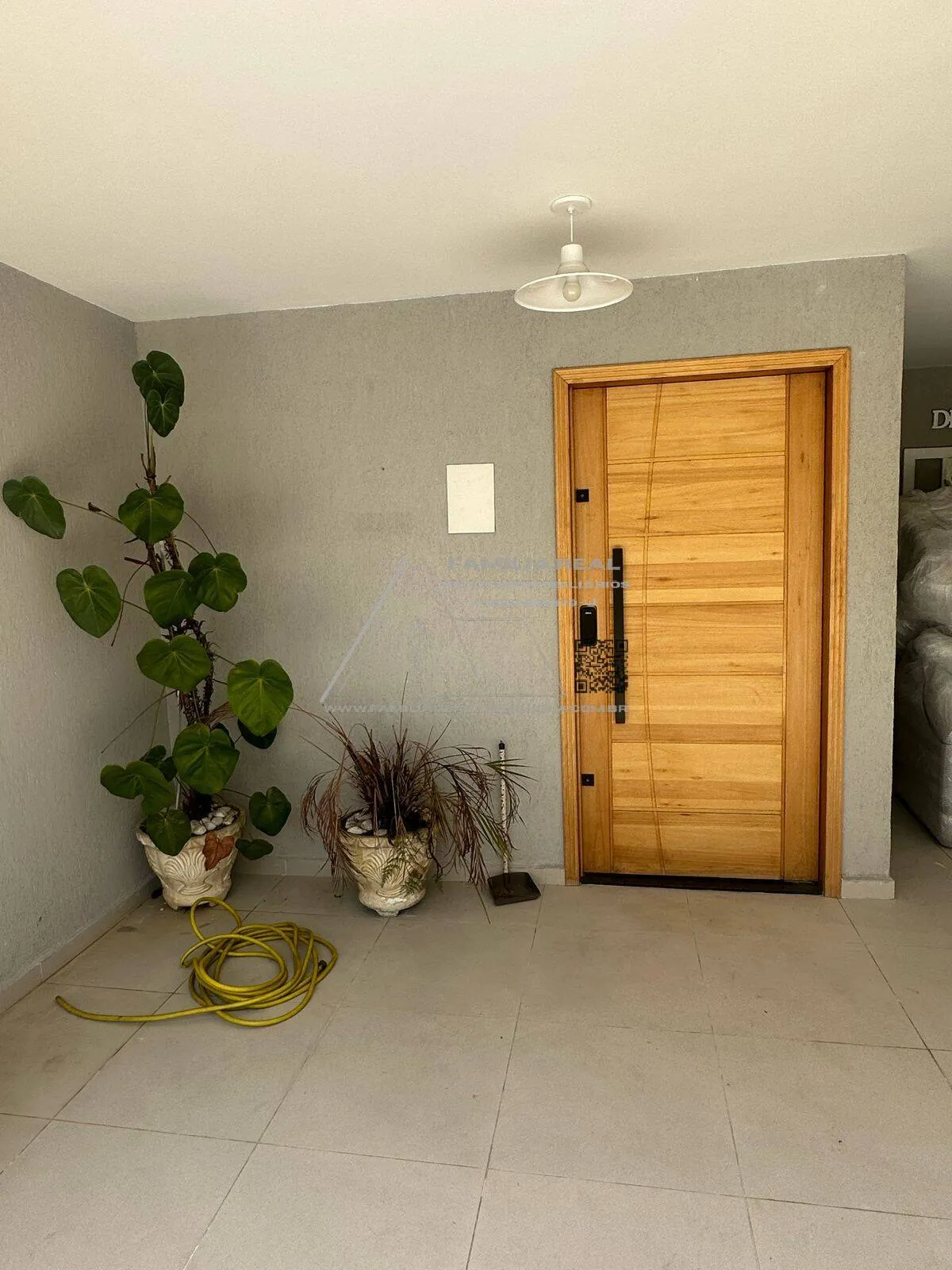 Imagem Sobrado Residencial, à Venda, no Parque Sevilha, na Vila Prudente, com 03 Dormitórios, sendo 01 Suítes, com 04 Vagas de Garagem