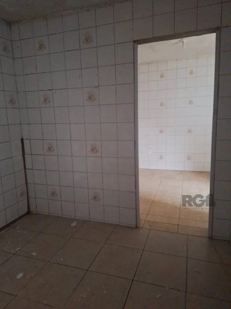 Imagem Casa 2 dormitórios no bairro Lomba do Pinheiro