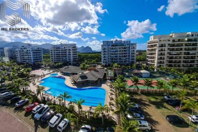 Imagem Apartamento à venda no Recreio dos Bandeirantes, Rio de Janeiro-RJ, com 3 quartos, 1 suíte, 3 salas , 3 vagas e 91m² de área. Varanda