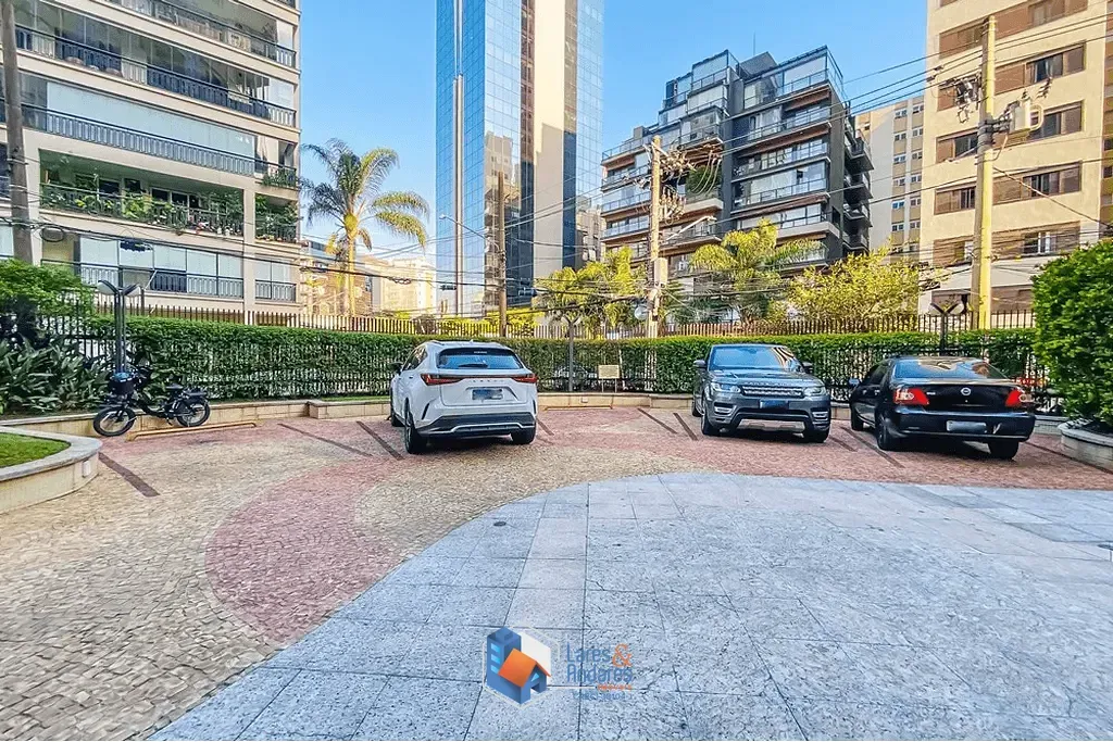 Imagem Apartamento à venda 4 Quartos 4 Suites 3 Vagas 190M² Itaim Bibi São Paulo - SP