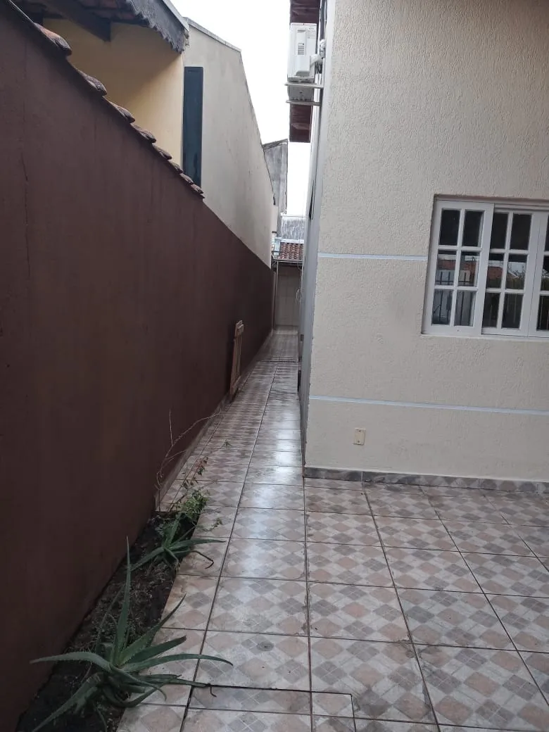 Imagem Casa à venda 4 Quartos, 2 Vagas, 150M², Residencial e Comercial Cidade Morumbi, Pindamonhangaba - SP