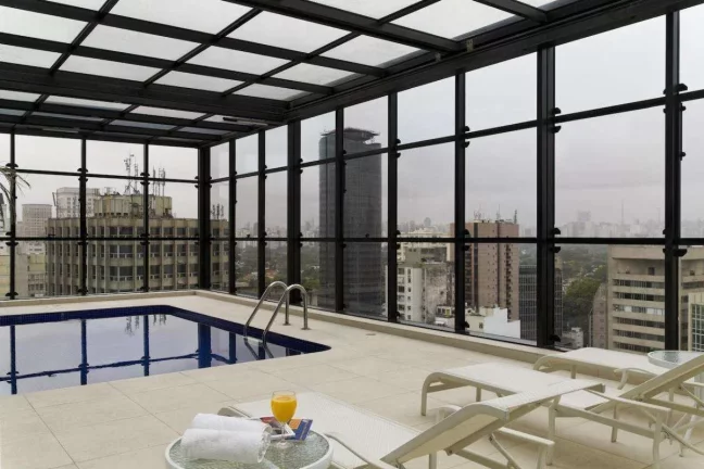 Imagem Flat disponível para venda no Hotel Address Faria Lima by Intercity, com 42m², 1 dormitório e 1 vaga