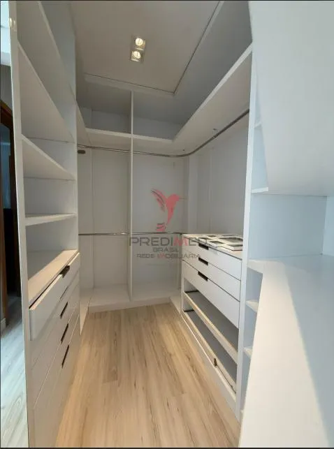 Imagem Apartamento de 3 Quartos, semi mobilado, 2 Vagas de Garagem,centro de Jaraguá
