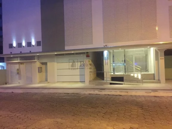 Imagem Apartamento novo no Centro de Balneário Camboriú.