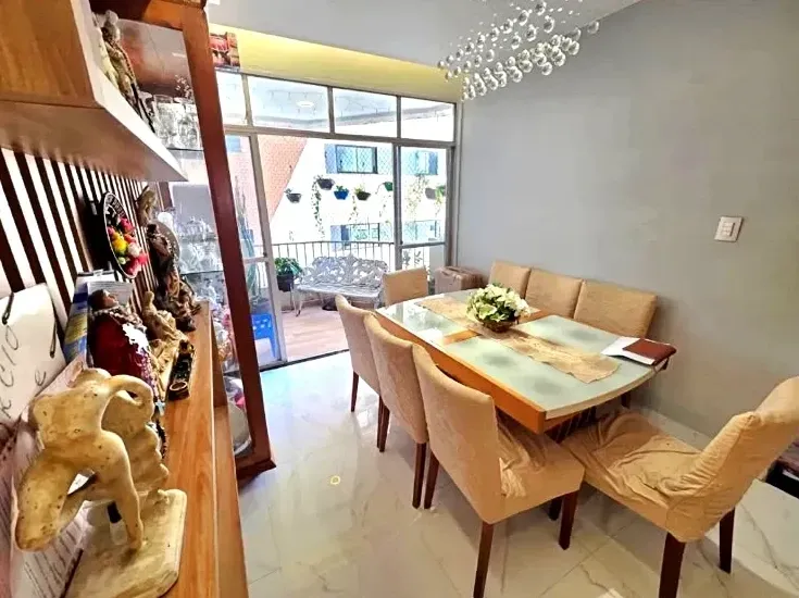 Imagem Apartamento com 4 Quartos à Venda, 119 m² em Nazaré - Belém
