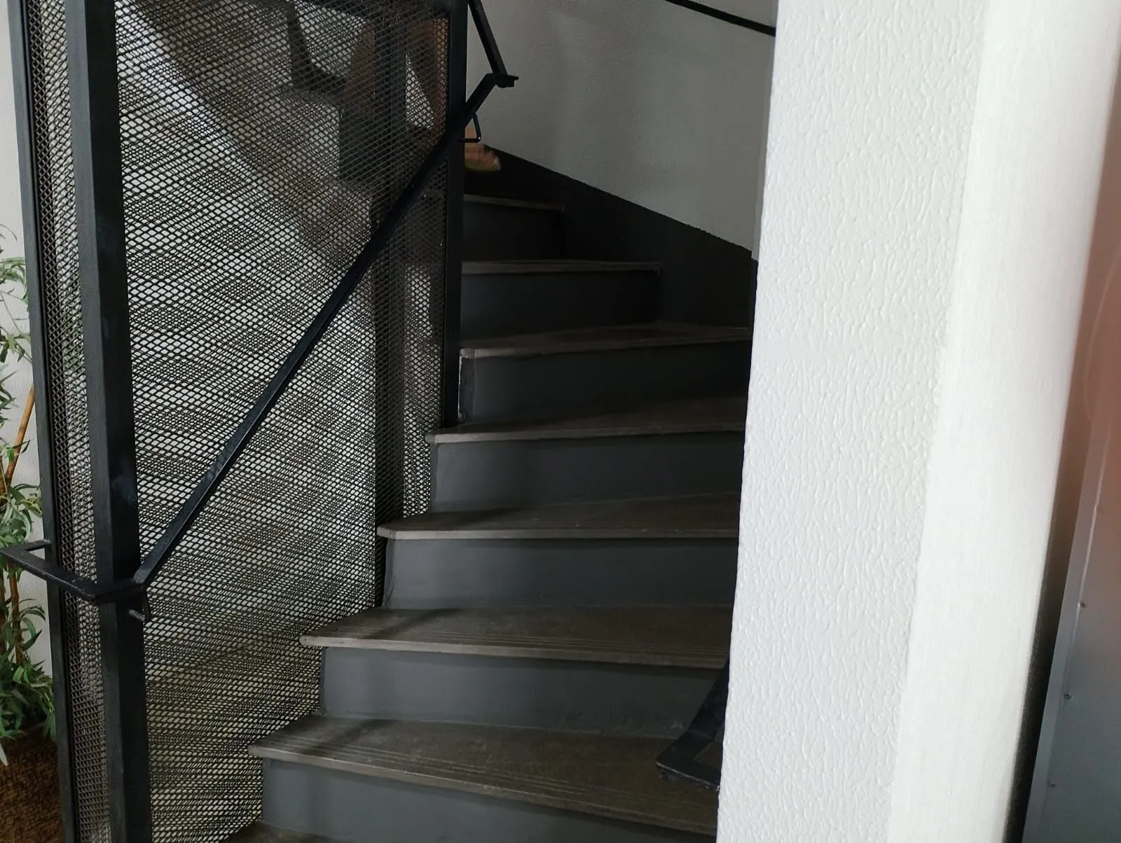 Imagem APARTAMENTO COM 01 DORMITÓRIO E GARAGEM