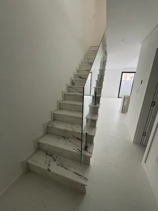 Imagem Casa em Condomínio com 3 suítes no Vivendas do Parque - Santa Cândida