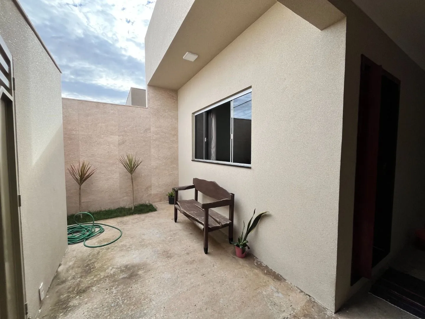 Imagem Casa com 3 dormitórios à venda, 155 m² por R$ 530.000,00 - Afonso Queiroz - Patos de Minas/MG