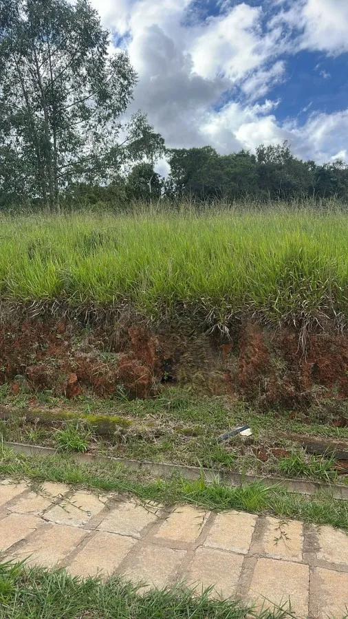 Imagem Terreno em Condomínio para Venda em Teresópolis / RJ no bairro Bonsucesso