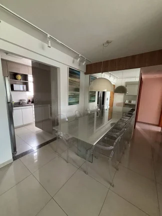 Imagem Apartamento 3 Quartos com Suíte, Varanda e 2 Vagas Paralelas.
