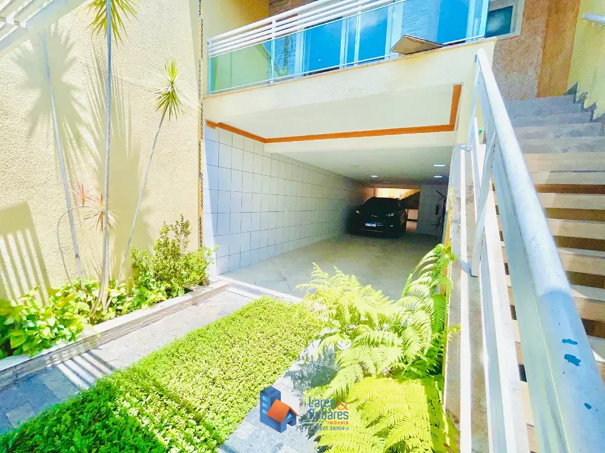 Imagem Sobrado para venda em Parque São Lucas com 2 quartos, sendo 2 suítes, 174m²