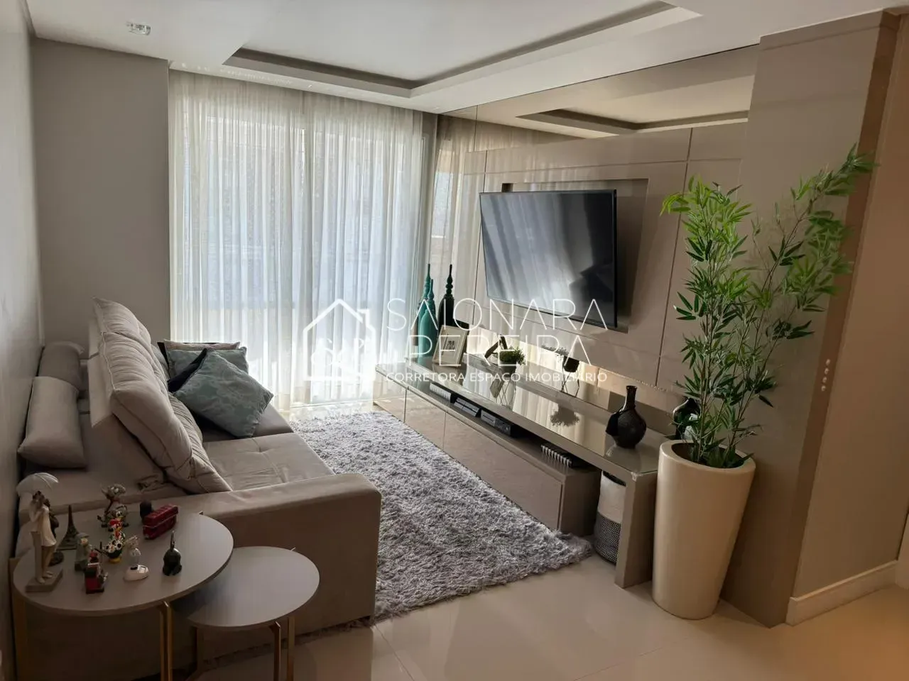 Imagem Apartamento com 3 dormitórios e 2 vagas em Nossa Senhora do Rosário, São José/SC