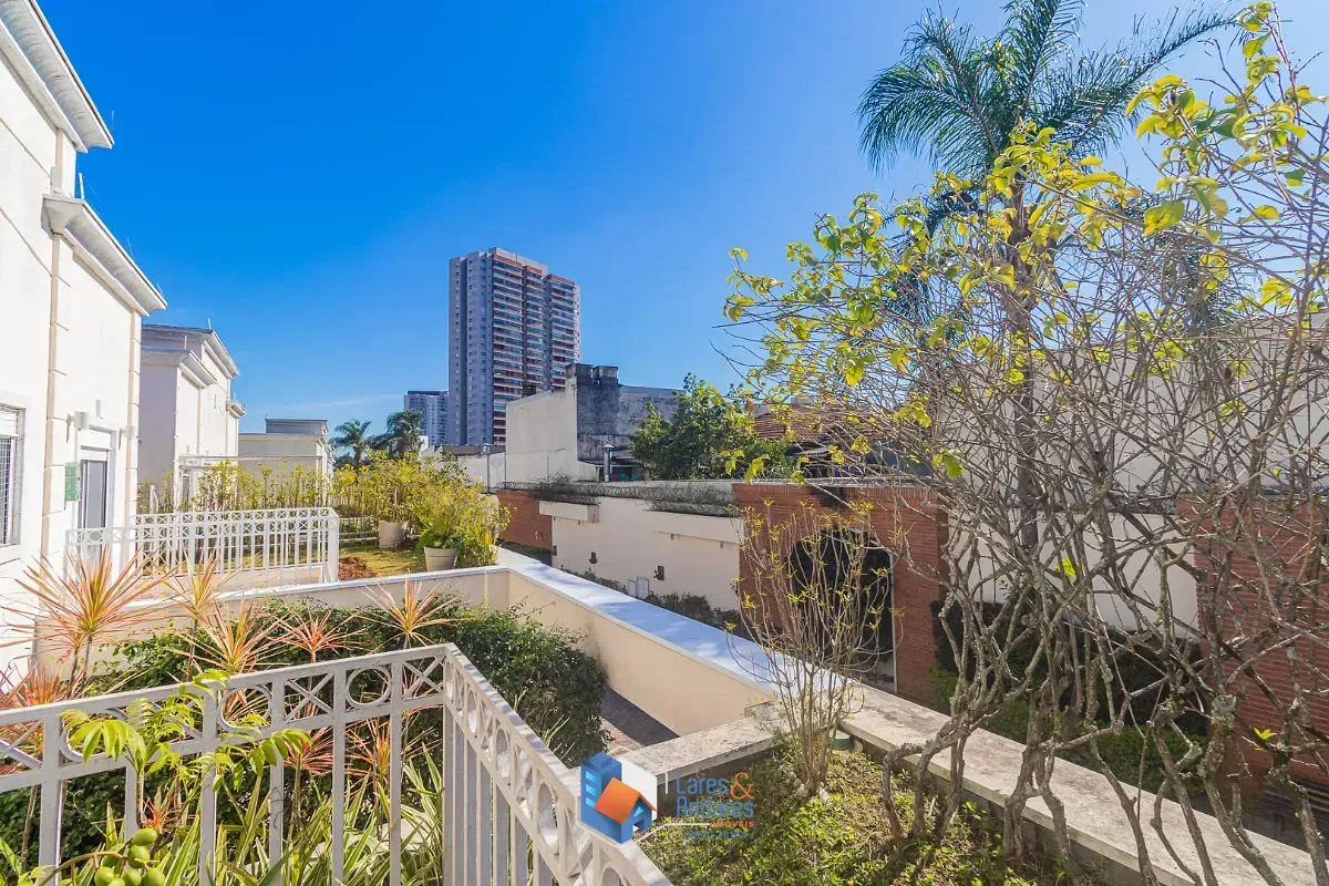 Imagem Casa no condomínio Condominio Villagio Della Hípica para venda com 3 quartos, sendo 3 suítes, 223m²