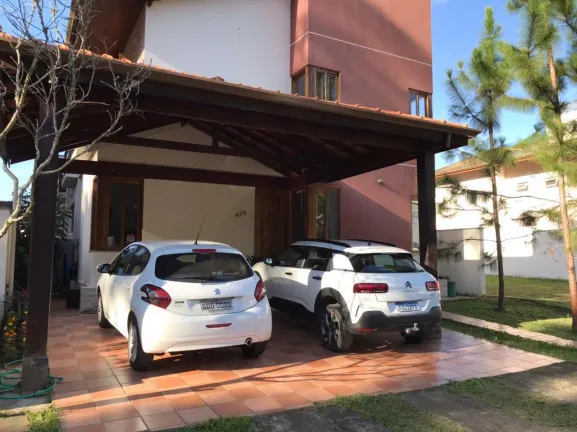 Imagem Casa de Condomínio com 4 Quartos à Venda, 260 m² em Botujuru - Mogi das Cruzes