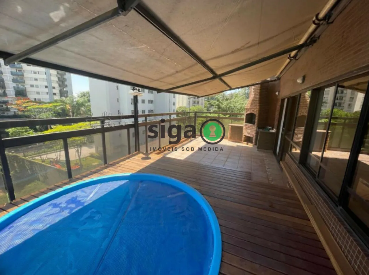 Imagem Casa com 3 suítes, lazer privativo e varanda com piscina!