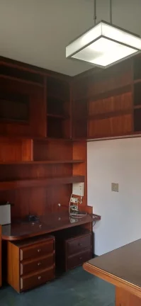 Imagem Residencia localizada no Estoril II, completa em armarios, 4 suítes.
