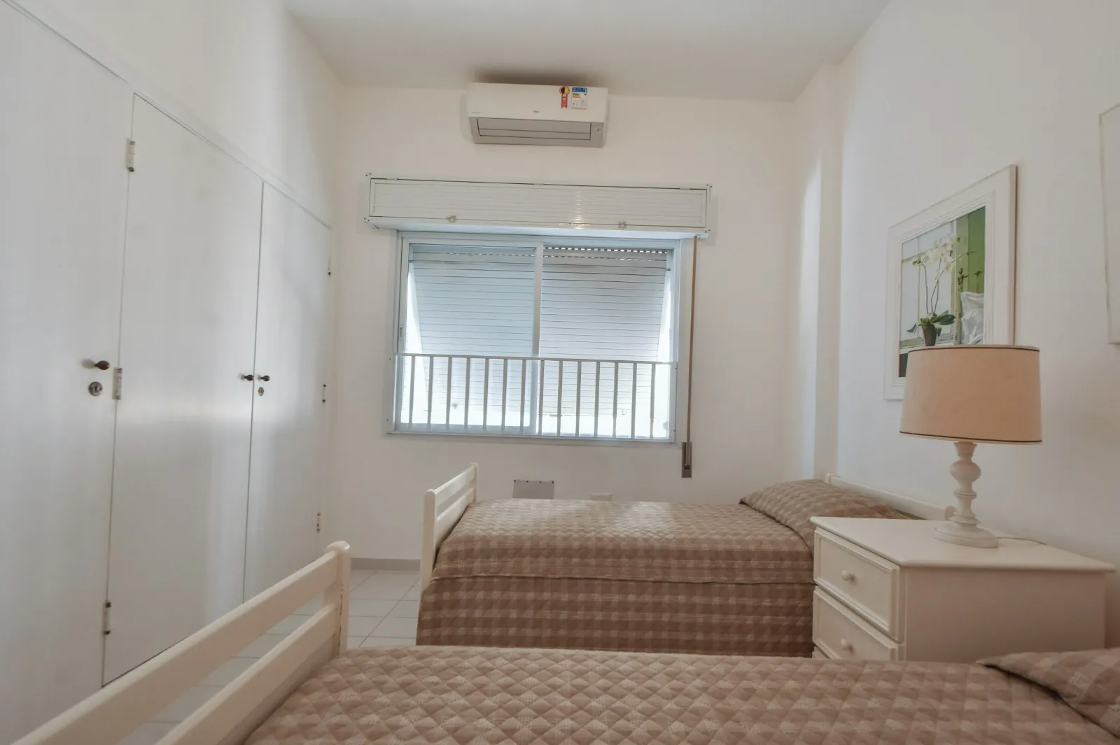 Imagem Apartamento de 120m² com 3 Dormitórios Localizado na Praia de Pitangueiras, Guarujá SP